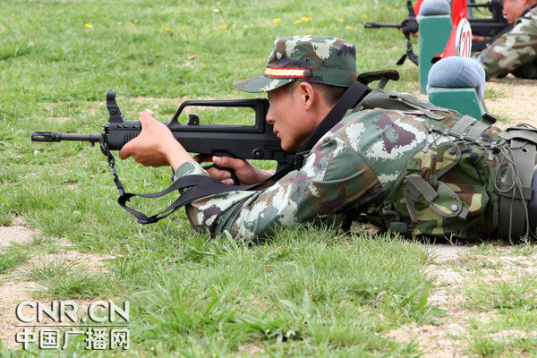 貴州武警總隊(duì)射擊尖子舉