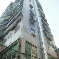 溫州市最牛煙囪高50米“一柱擎天”從1樓一直爬上