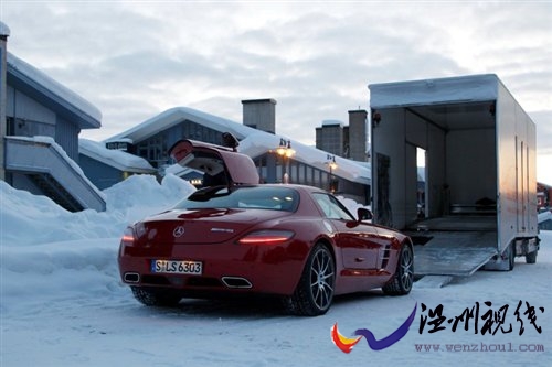 浪漫之旅 冰雪試駕2011款奔馳SLS AMG 汽車之家 浪漫之旅 冰雪試駕2011款奔馳SLS AMG 汽車之家