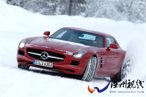 浪漫之旅 冰雪試駕2011款奔馳SLS AMG 汽車之家 浪漫之旅 冰雪試駕2011款奔馳SLS AMG 汽車之家