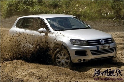 摩登時代——大眾全新途銳海外試駕 汽車之家 摩登時代——大眾全新途銳海外試駕 汽車之家