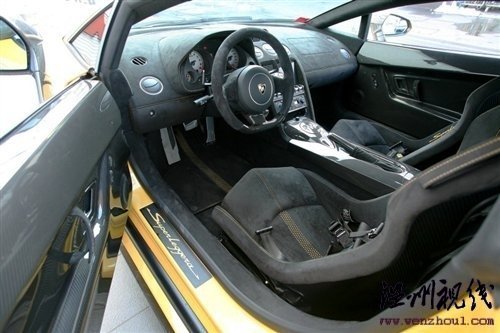 憤怒的公牛 試駕蘭博基尼Superleggera 汽車之家