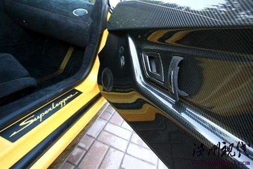 憤怒的公牛 試駕蘭博基尼Superleggera 汽車之家