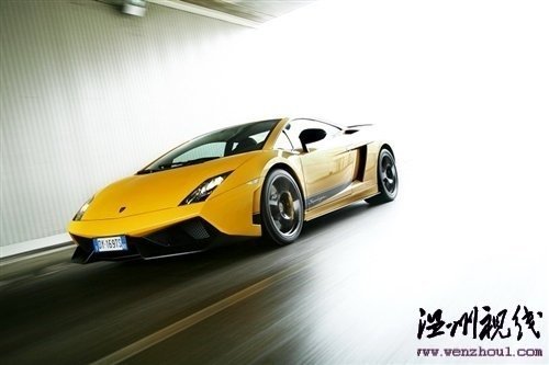 憤怒的公牛 試駕蘭博基尼Superleggera 汽車之家