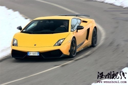 憤怒的公牛 試駕蘭博基尼Superleggera 汽車之家