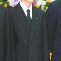 蔣介石曾孫蔣友青陪女友擺攤被臺緝毒警誤抓