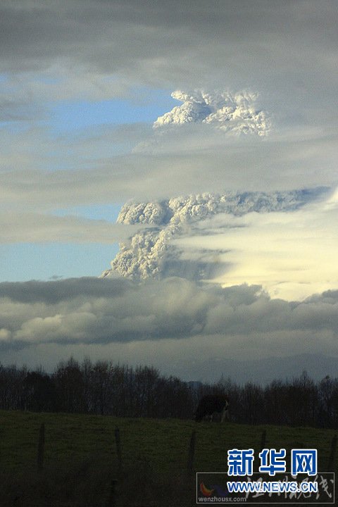 智利普耶韋火山噴發(fā) 濃煙、火山灰殃及鄰國