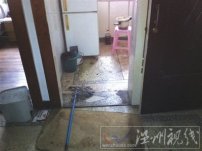 溫州市區洪殿師院宿舍八旬阿婆家中摔倒 無法起身地