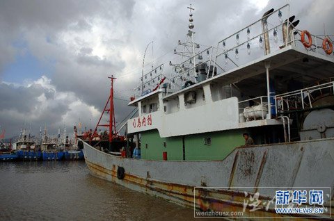 “梅花”逼近 浙江4000余艘船舶停航避風