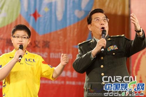 李雙江和兒子李天一合唱