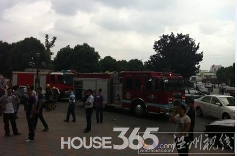 昆山現(xiàn)代廣場爆炸