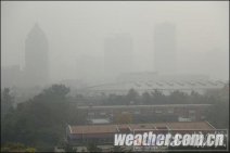 今夜起北京有降雨 未來幾天還有大風(fēng)降溫天氣 14日最