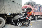 合肥高速路車禍 合六葉
