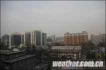 今天北京天氣陰冷 海淀豐臺(tái)氣溫偏低 延慶局部地區(qū)