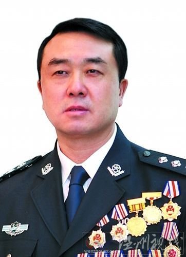 王立軍不兼任市公安局長