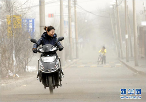 2012年3月22日天氣，寧夏出現立春以后首場大風沙塵天氣