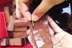 北京第五肉聯(lián)廠用豬血勾兌鴨血流入稻香村 假鴨血豆