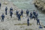 日本警察登島 我軍仍