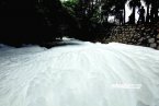 廣州增城河道超級泡沫 環(huán)保部門稱沒有危害
