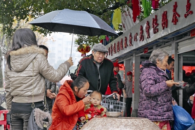溫州紅日亭，愛心故事每天在這里發(fā)生