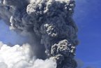 2012年12月17日印尼火山噴