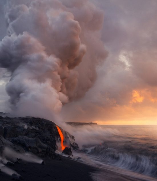 美國攝影師拍攝夏威夷基拉韋亞火山噴發(fā)