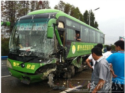 紹興柯橋特大車禍現場圖片