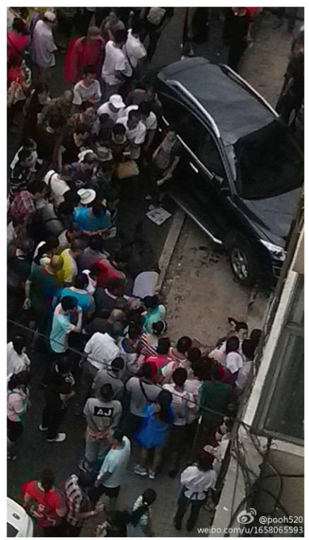 長(zhǎng)春吉林大路車(chē)禍現(xiàn)場(chǎng)圖片
