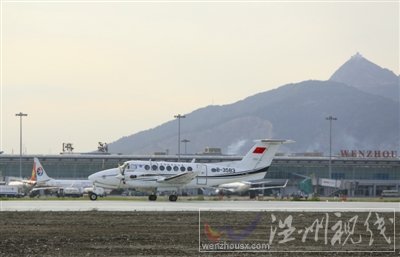 今年10月份機(jī)場新跑道正式投入使用