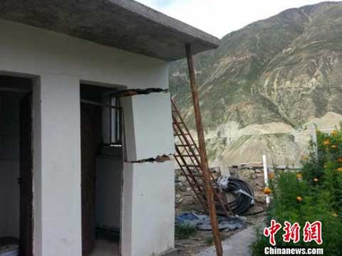 四川得榮縣地震 28日凌晨四川云南交界處發(fā)生5.1級地震