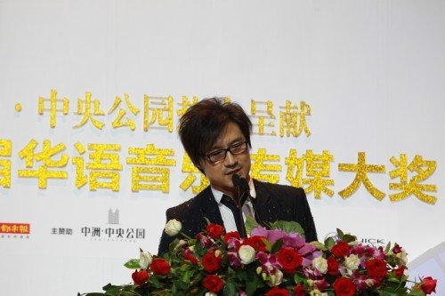 汪峰回應離婚：我選擇沉默 不代表我默認和逃避