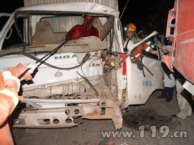 安岳縣興隆鎮(zhèn)車禍現(xiàn)場(chǎng)圖片