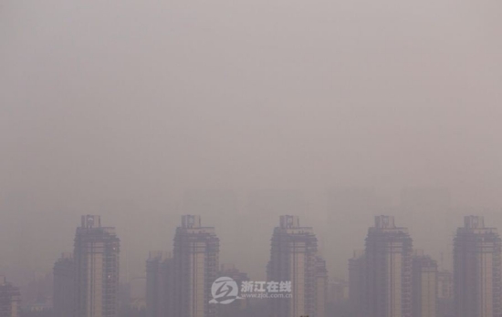 浙江多地霧霾
