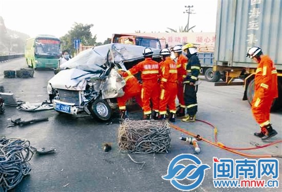 云霄云陵鎮車禍現場圖片