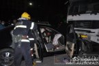 洛陽(yáng)車禍現(xiàn)場(chǎng) 1月19日洛陽(yáng)洛龍區(qū)轎車與攪拌車相撞