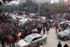 城管搶秤扔河里 四川廣安城管暴力執(zhí)法還又是城管臨