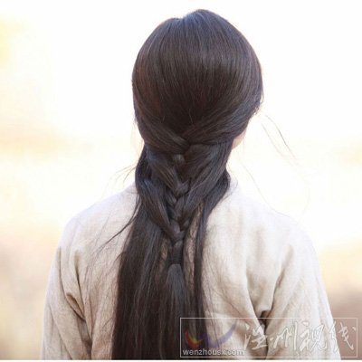 李宇春長發(fā)照美在哪里了 美哭宅男太夸張了吧