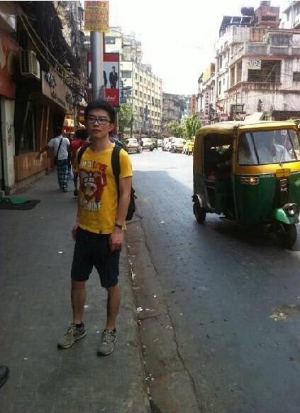 溫州永嘉90后畢業旅行 在印度照顧垂死之家的老人