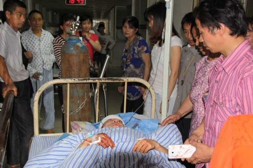 宜春公交車砍人事件：宜春三中柳艷兵奪刀救人受傷無緣高考