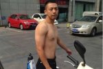 交警脫衣罵人秀身材 被網友贊很帥