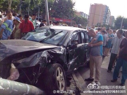 上海永泰路車(chē)禍現(xiàn)場(chǎng)