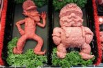 超市擺肉大叔生肉做雕塑