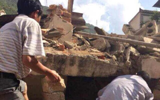 云南8月3日地震 昭通市魯甸6.5級地震