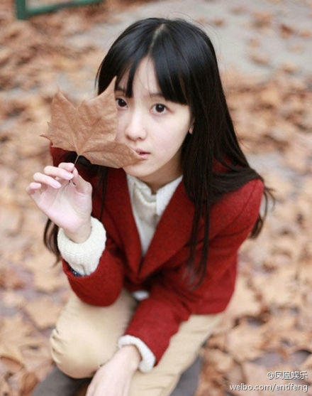 南航校花陳都靈照片