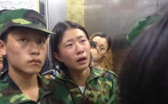 軍訓(xùn)教官與師生沖突多名學(xué)生受傷