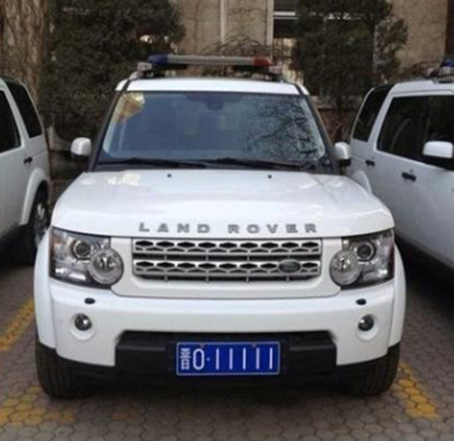 山西交警路虎車隊