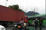 上塘車禍 1月28日下塘橋頭附近四車連撞
