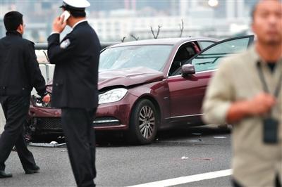 深圳機(jī)場車禍
