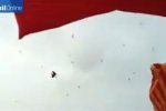 越南風箏節出事故了 5歲男童被風箏線纏住拽到空中