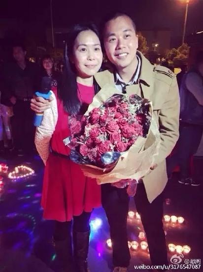 溫州霸氣女生胡曉荷向男友陳獻靜求婚